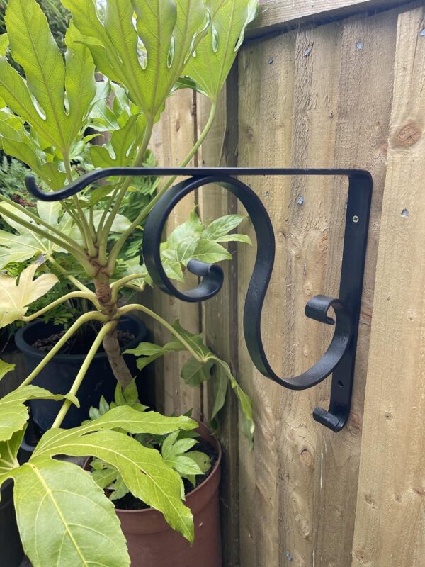 Hanging Basket Brackets - Image 8