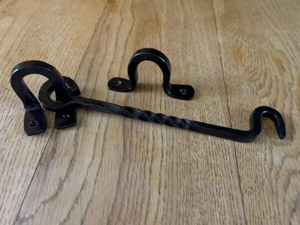 Gate Catch