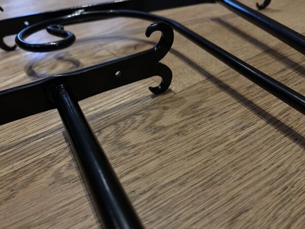vine style hanging brackets